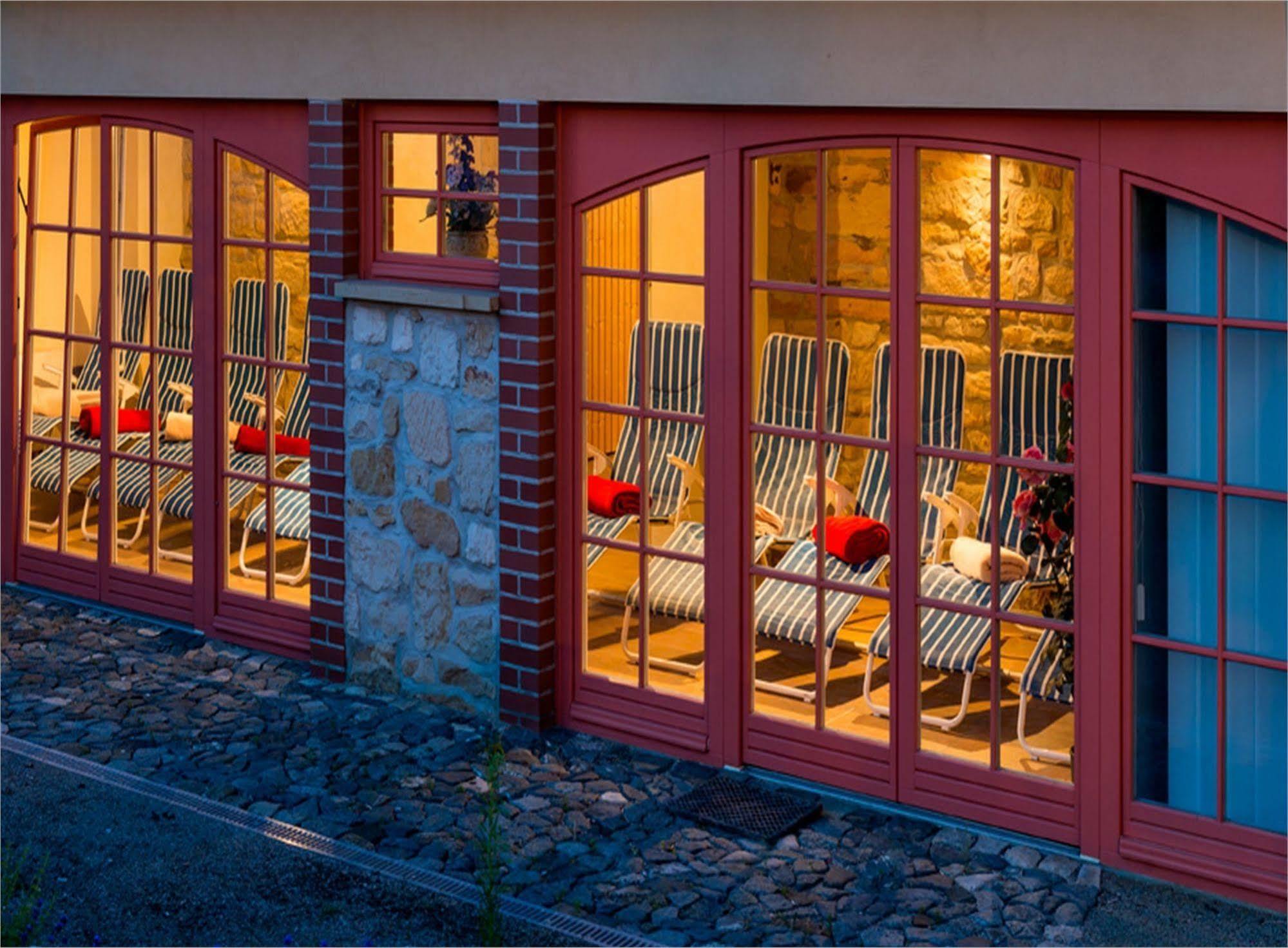 Hotel Gut Voigtlaender Blankenburg  Exterior photo
